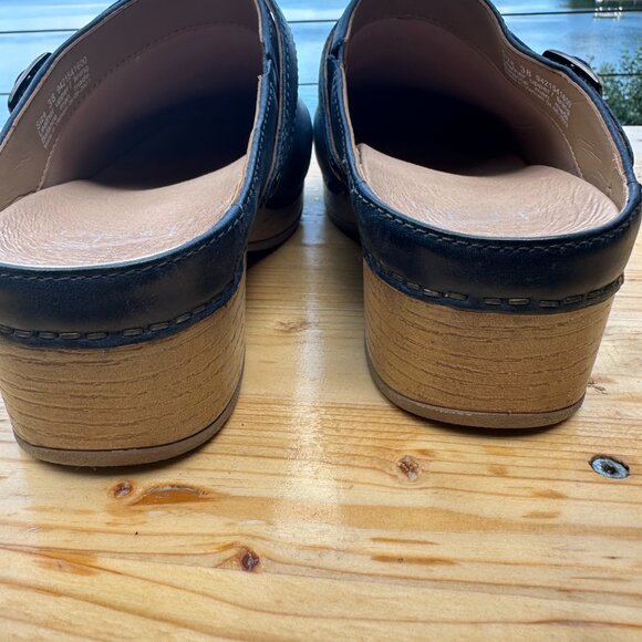 Danski Berry Clog in Navy - Size 38 - Picture 3 of 5